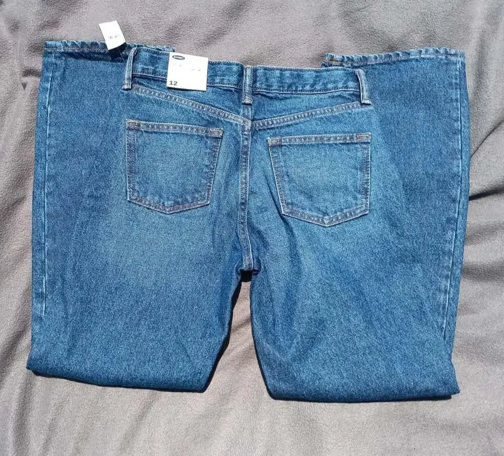 NWT Old Navy Size 12 Straight Leg Bootcut Denim Jeans Women’s Blue Mid Rise